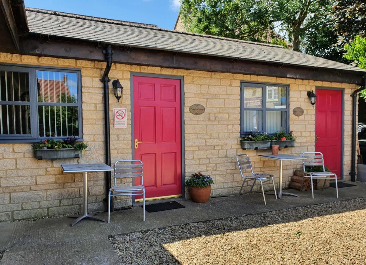 Cross Swords Rooms, Skillington Exterior photo